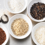 Arroz branco ou arroz integral? Qual é mais saudável?